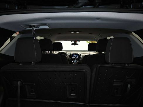 Used 2020 Chevrolet Traverse LT w/ LPO, Blackout Package AWD/4WD image 30