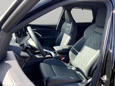 New 2026 Audi SQ5 Prestige AWD/4WD image 8