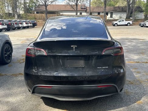 Used 2023 Tesla Model Y Long Range image 4
