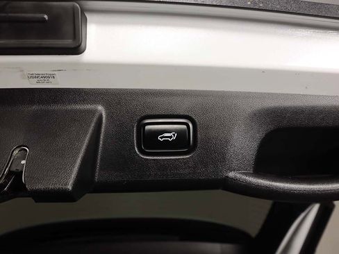 Used 2023 Hyundai Tucson Limited image 23