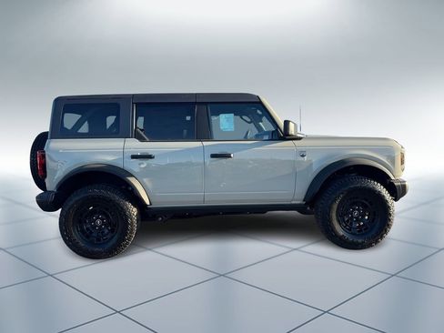 New 2026 Ford Bronco Big Bend w/ Black Diamond Package AWD/4WD image 3