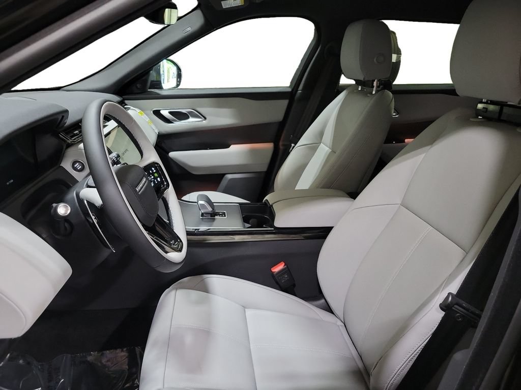 New 2026 Land Rover Range Rover Velar S AWD/4WD image 13