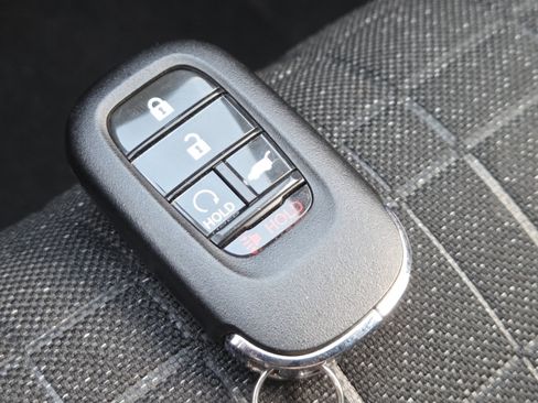 Used 2024 Honda HR-V Sport image 32