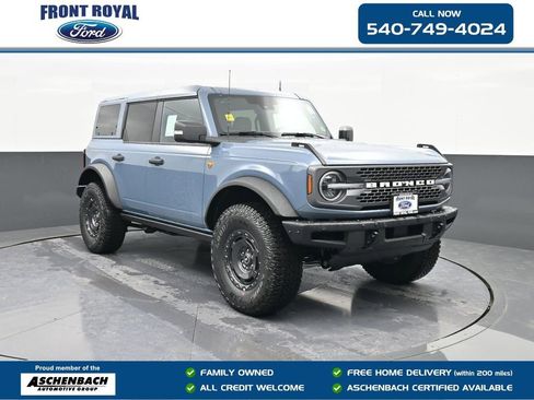 New 2025 Ford Bronco Badlands image 1