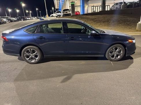 Used 2024 Honda Accord EX image 7