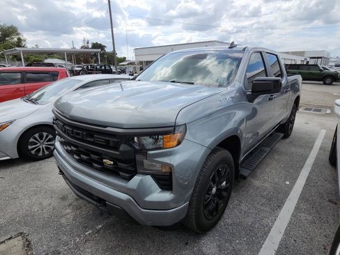 Certified 2024 Chevrolet Silverado 1500 Custom RWD image 5