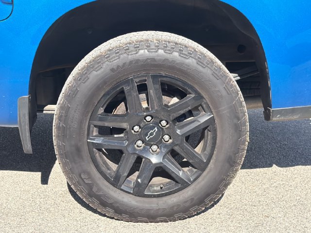 Used 2024 Chevrolet Silverado 1500 RST AWD/4WD image 35