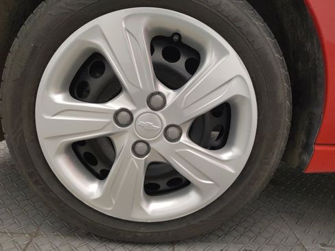 Used 2020 Chevrolet Spark LS image 31