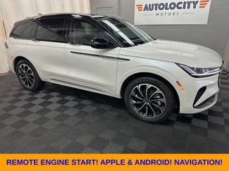 Used 2024 Lincoln Nautilus Reserve AWD/4WD video 1