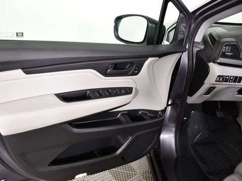 Certified 2024 Honda Odyssey EX-L image 35