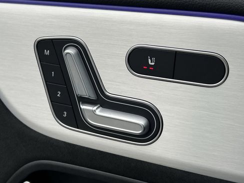 Certified 2025 Mercedes-Benz GLA 35 AMG GLA 35 AMG image 35