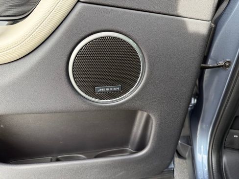 Used 2022 Land Rover Discovery Sport S R-Dynamic image 11