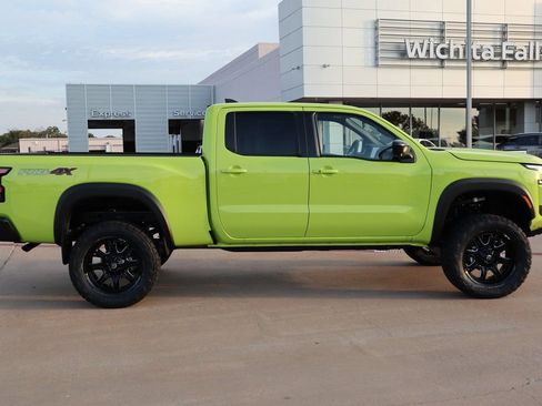 New 2026 Nissan Frontier PRO-4X w/ Pro-4x Convenience Package image 5