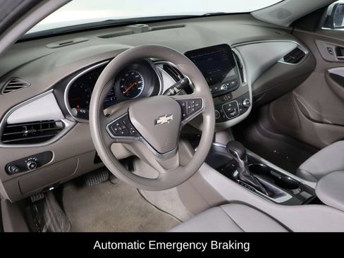Used 2022 Chevrolet Malibu LS w/ Driver Confidence Package II FWD image 19