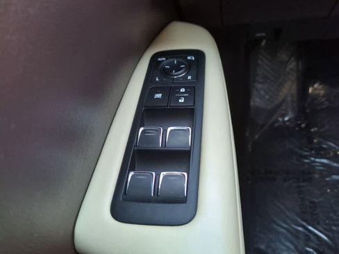 Used 2019 Lexus RX 450h AWD image 24