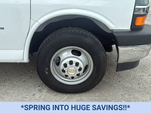 New 2024 Chevrolet Express 3500 w/ Power Convenience Package image 18