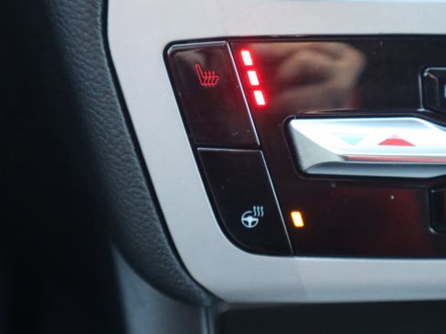 Used 2023 Ford Explorer XLT w/ Equipment Group 202A image 25