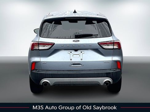 Used 2022 Ford Escape SE image 5