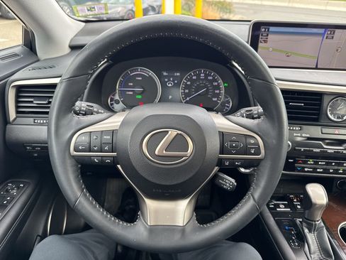 Used 2019 Lexus RX 450h AWD image 49