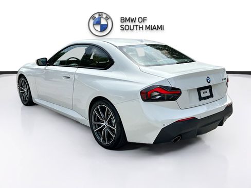 Used 2023 BMW 230i Coupe RWD image 5