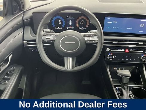 Used 2025 Hyundai Tucson SEL FWD image 19
