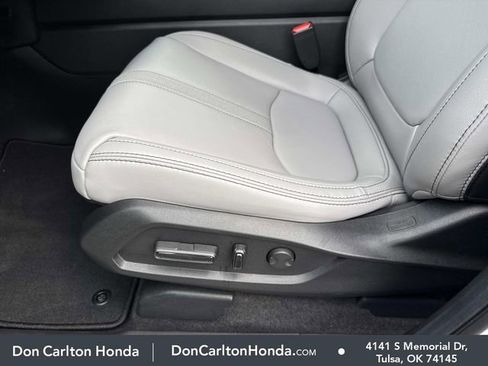 Certified 2025 Honda Pilot EX-L image 12