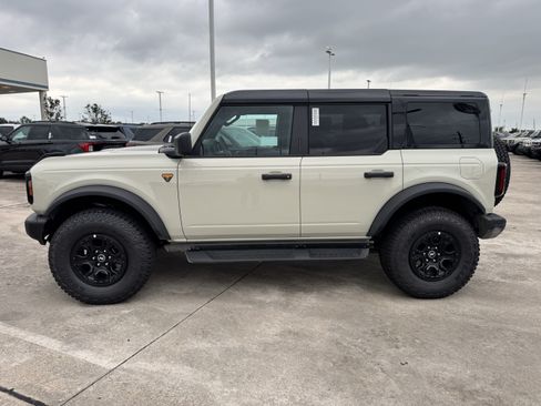 New 2026 Ford Bronco Badlands AWD/4WD image 5
