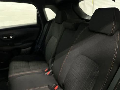 Used 2025 Honda HR-V Sport image 14