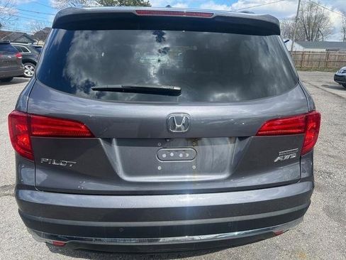 Used 2017 Honda Pilot Touring image 3
