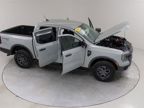 Certified 2024 Ford Ranger XLT image 48