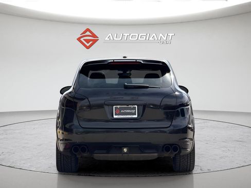 Used 2013 Porsche Cayenne GTS AWD/4WD image 10