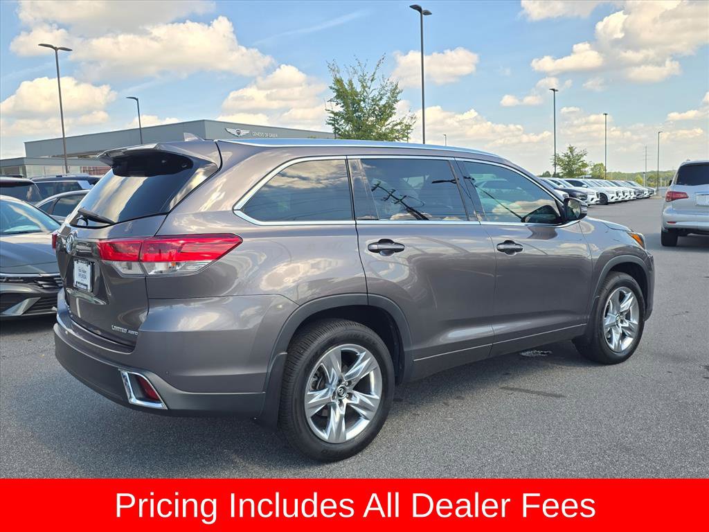 Used 2019 Toyota Highlander Limited AWD/4WD image 3