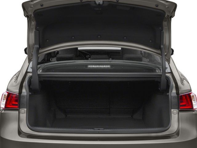 Used 2016 Lexus IS 200t RWD image 12