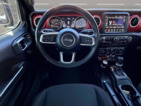 Used 2023 Jeep Gladiator Rubicon w/ LED Lighting Group image 9