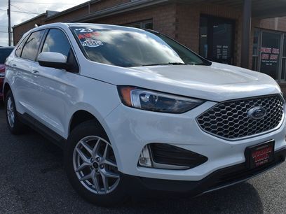 Used 2023 Ford Edge SEL w/ Convenience Package