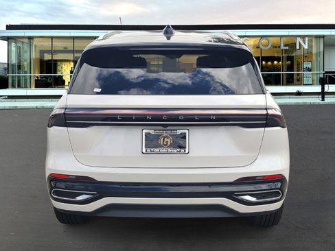 New 2026 Lincoln Nautilus Black Label AWD/4WD image 5