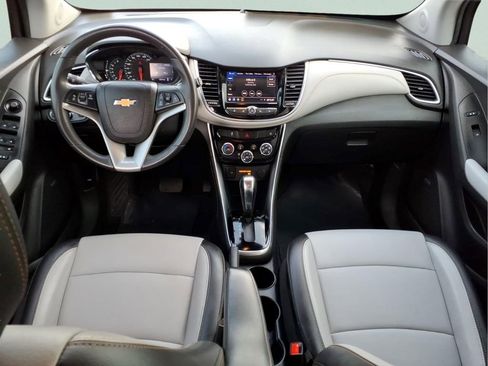 Used 2020 Chevrolet Trax Premier w/ LPO, Cargo Package AWD/4WD image 20