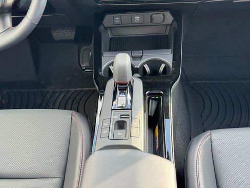 New 2026 Toyota Prius Plug-In Hybrid FWD image 10