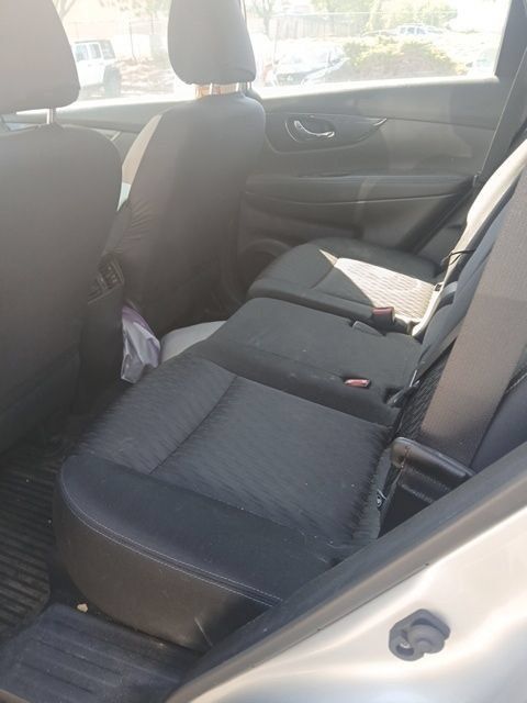 Used 2018 Nissan Rogue S AWD/4WD image 6
