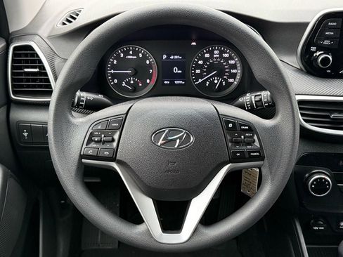 Used 2019 Hyundai Tucson SE w/ Cargo Package image 16
