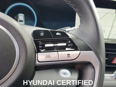 Certified 2025 Hyundai Elantra SEL FWD image 15