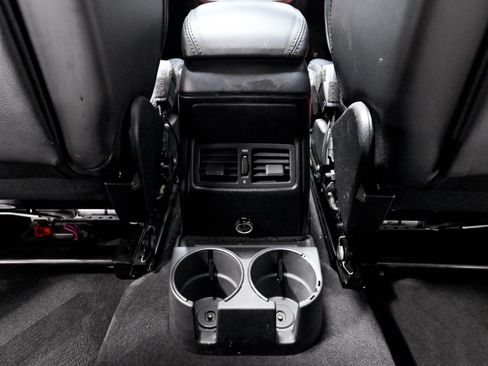Used 2017 Mercedes-Benz G 63 AMG 4MATIC image 32