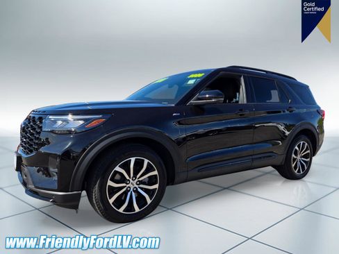 Certified 2026 Ford Explorer ST-Line RWD image 3