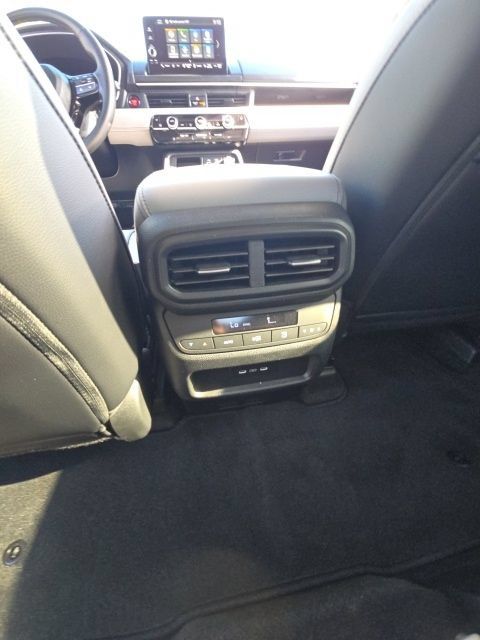 Used 2025 Honda Pilot EX-L image 19