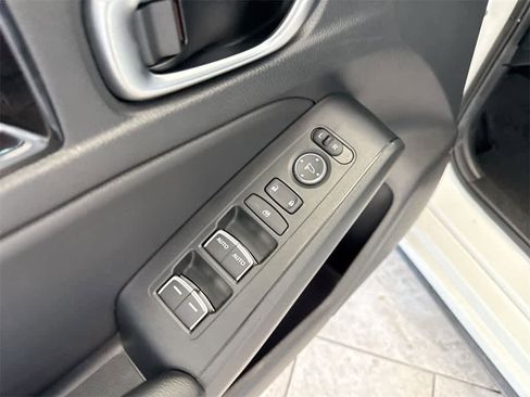 Used 2024 Honda Civic EX-L image 17