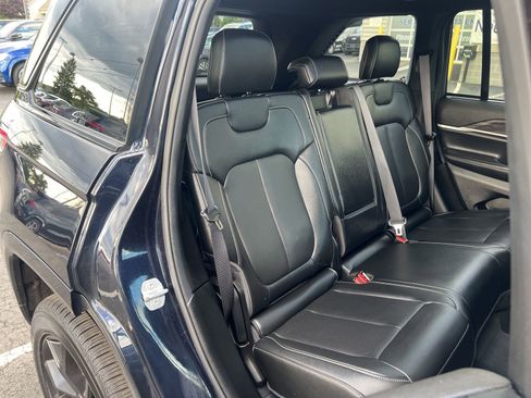 Used 2024 Jeep Grand Cherokee Limited 4xe AWD/4WD image 69
