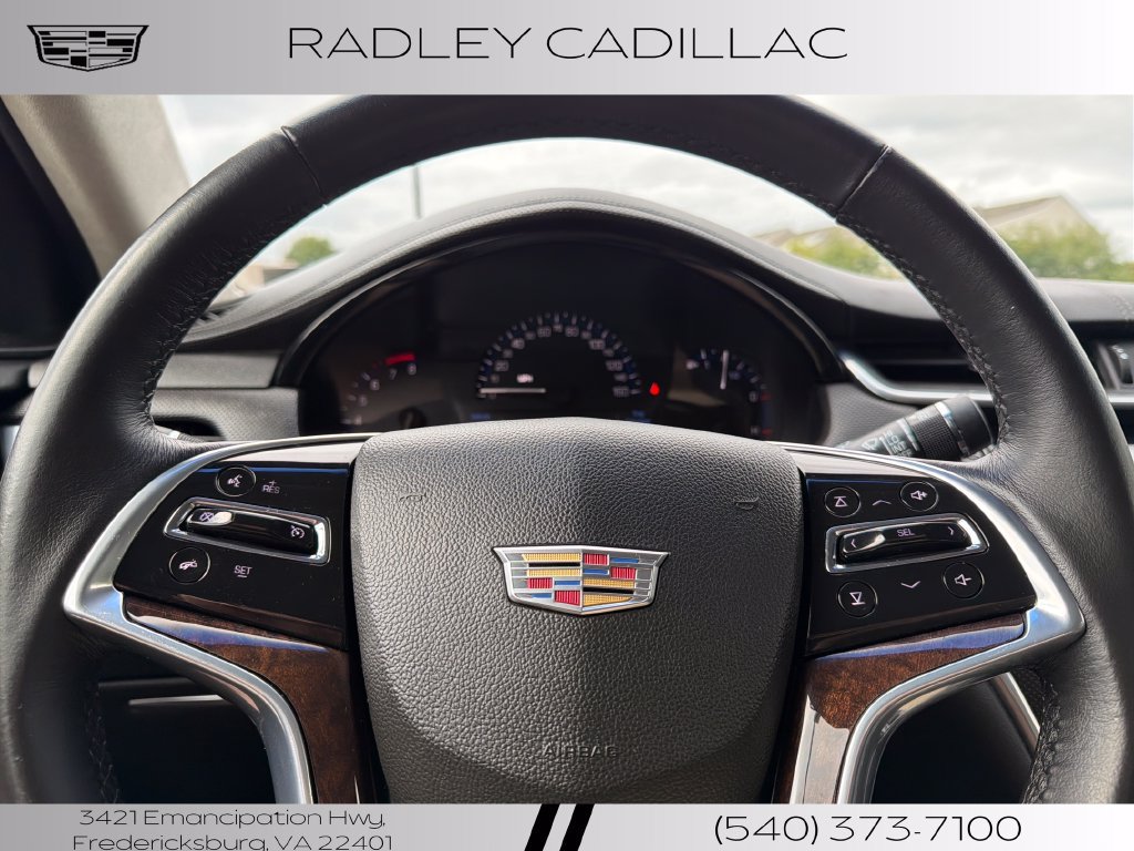 Used 2016 Cadillac XTS w/ Rear Seat Comfort Package FWD image 5
