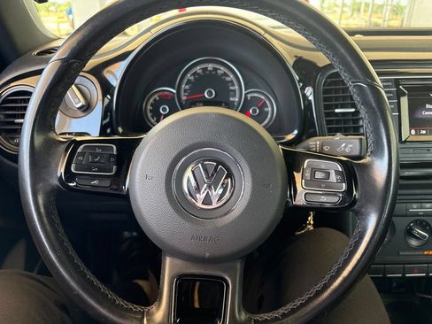 Used 2019 Volkswagen Beetle 2.0T S FWD image 6