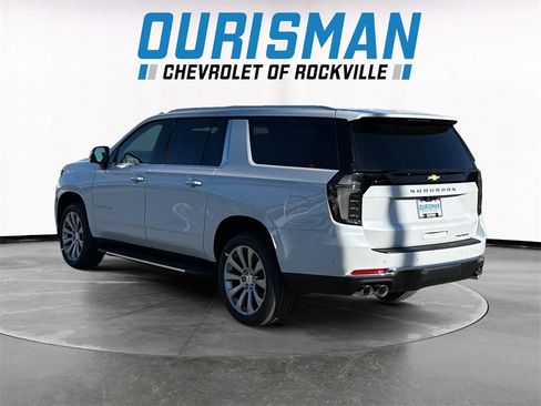 New 2026 Chevrolet Suburban Premier image 4
