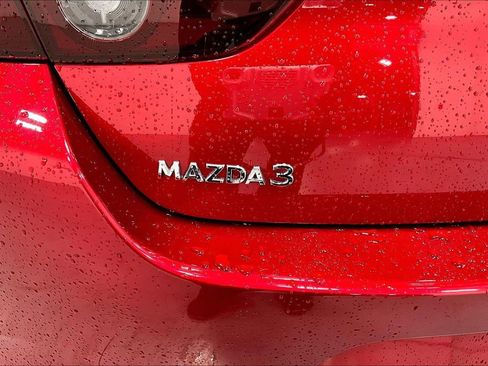 Used 2023 MAZDA MAZDA3 s image 36